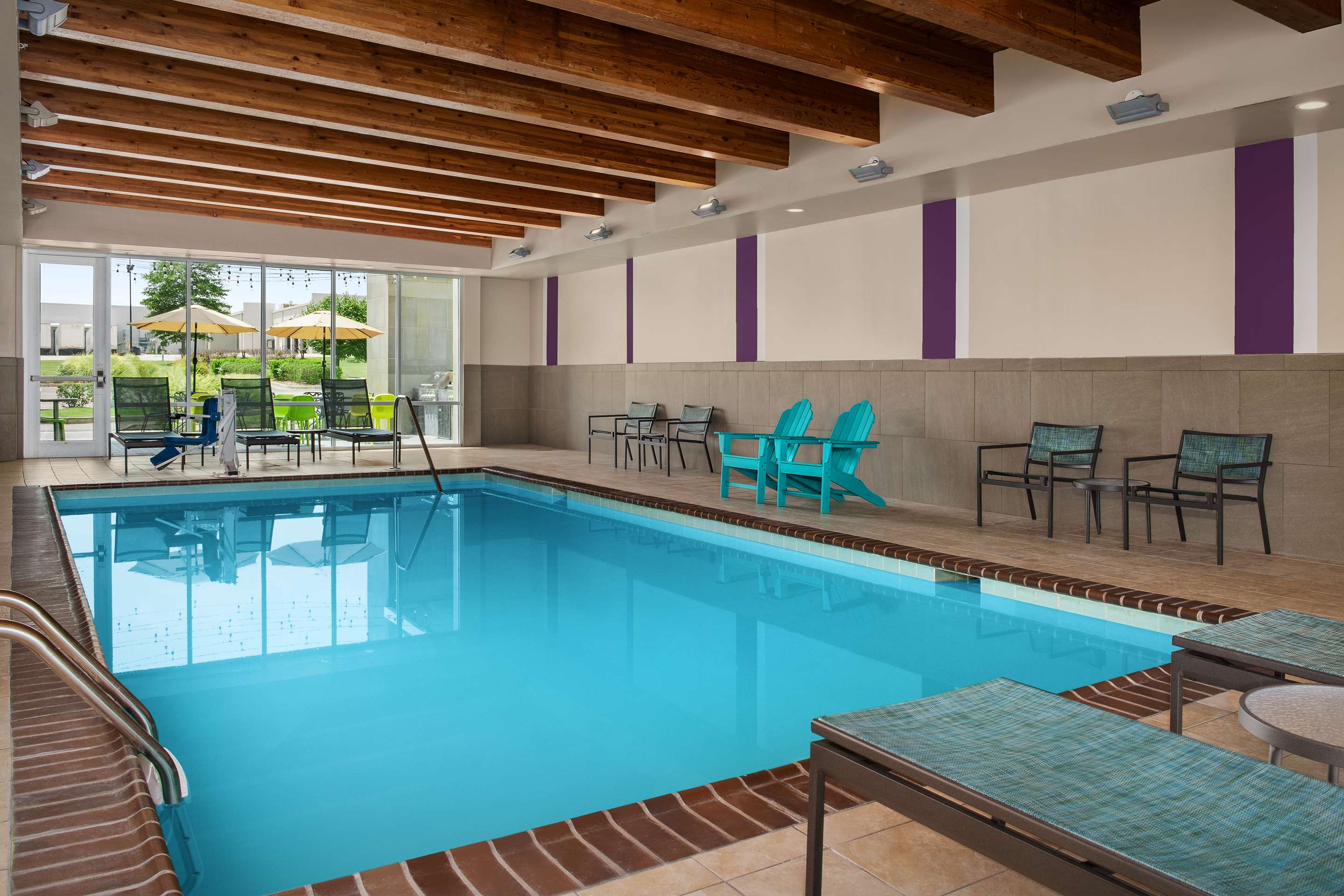Pool | Home2 Suites by Hilton Memphis - Southaven, MS