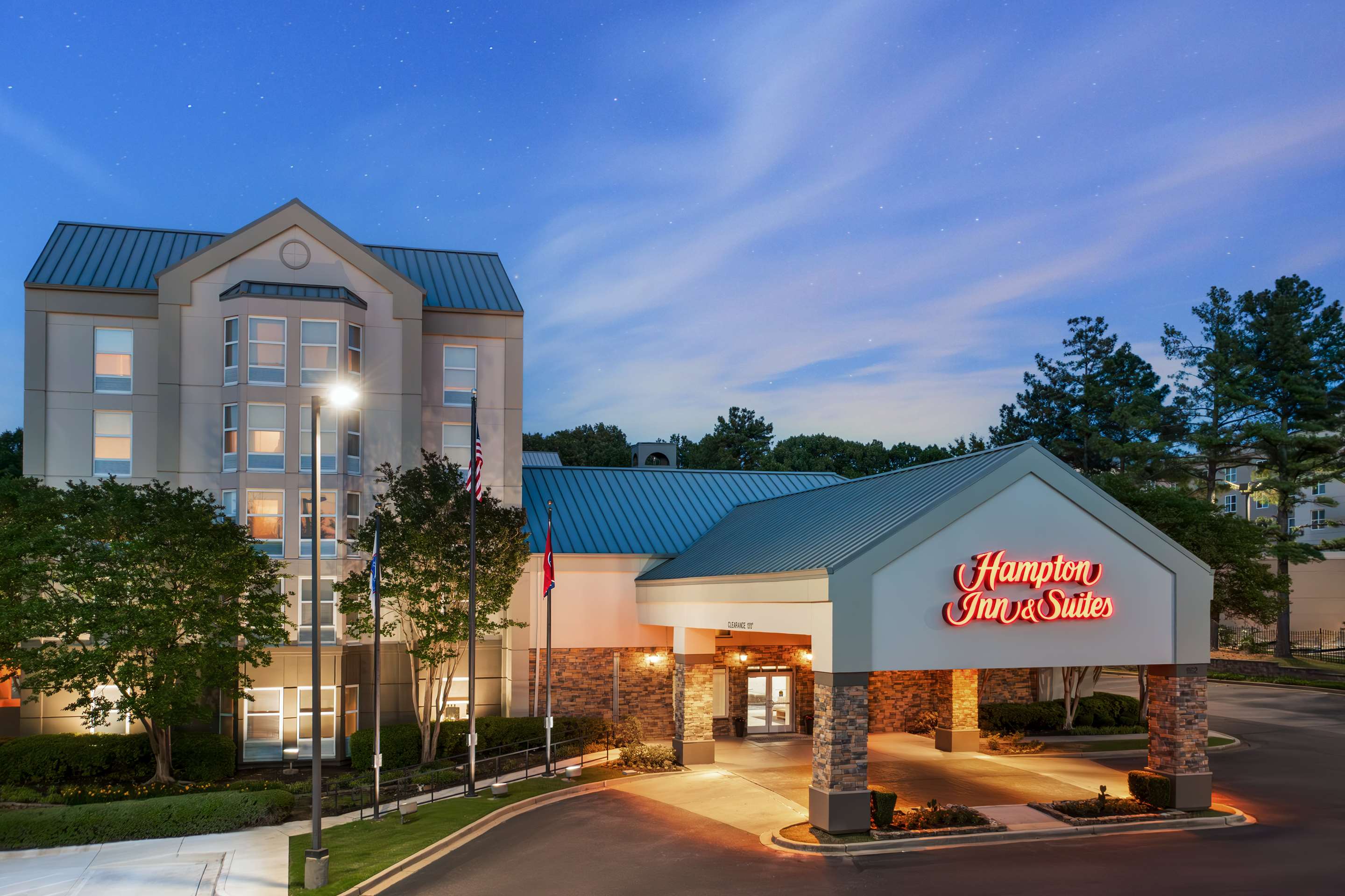 Exterior | Hampton Inn & Suites Memphis East