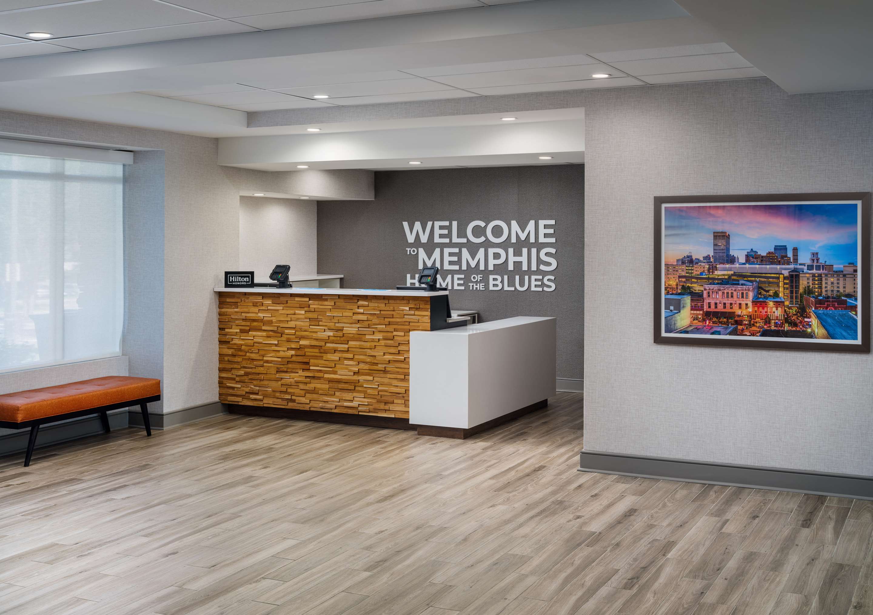 Reception | Hampton Inn & Suites Memphis East
