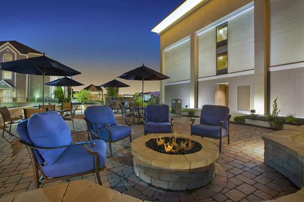 Exterior view - Hampton Inn Marietta
