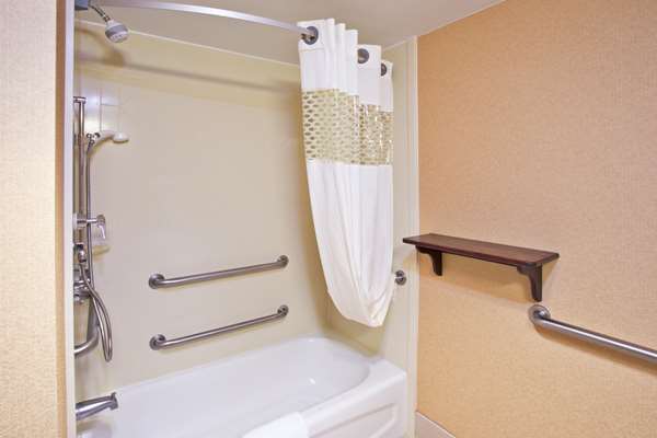  - Hampton Inn Marietta