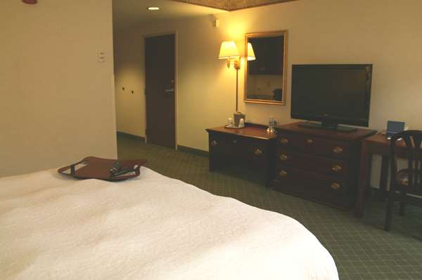 - Hampton Inn Marietta