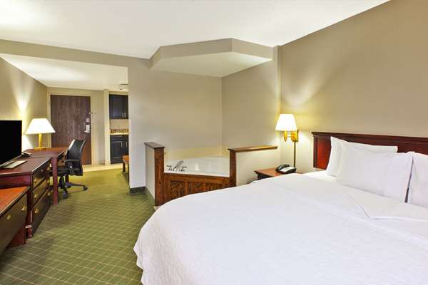  - Hampton Inn Marietta