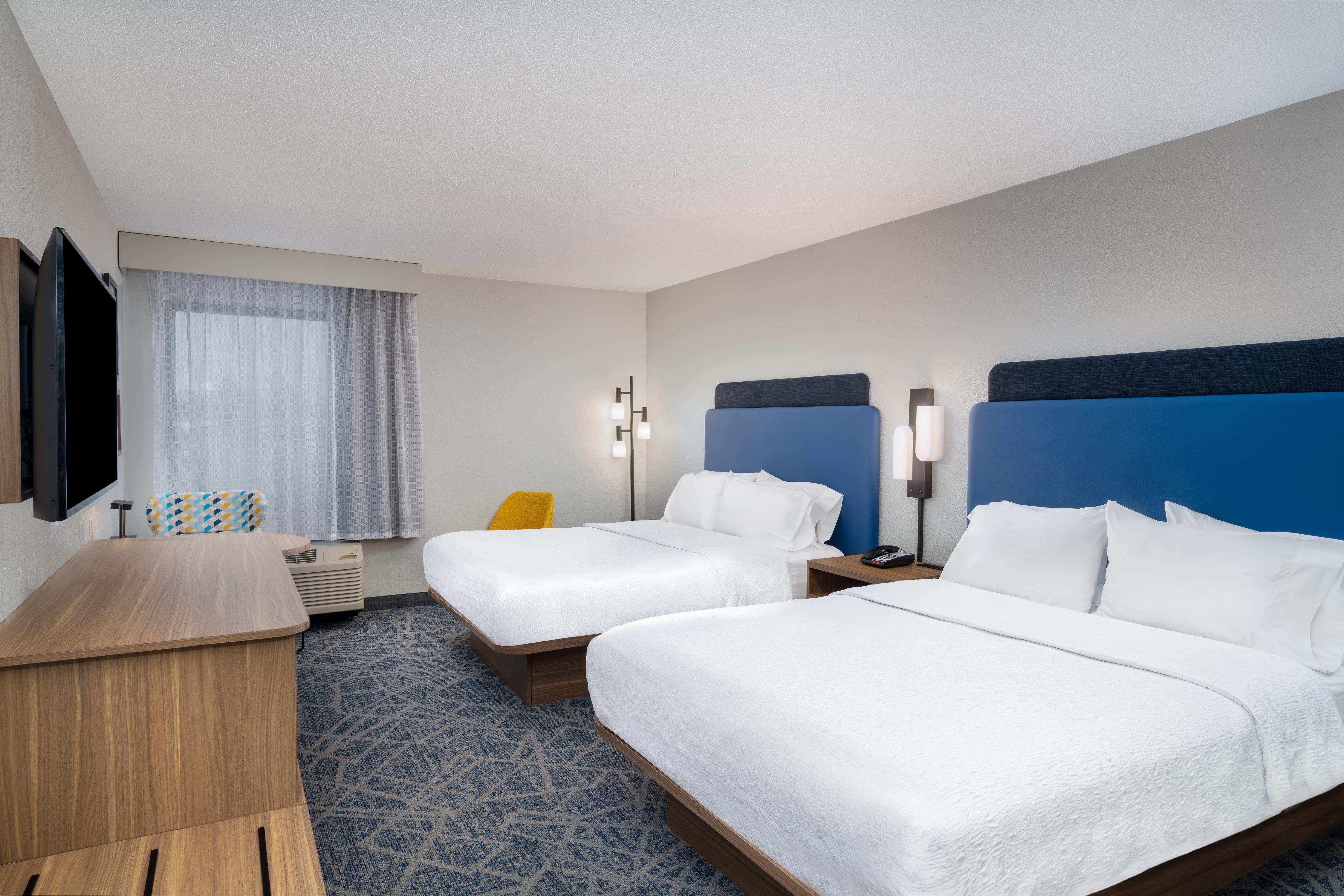 Hampton Inn by Hilton Marietta Room Type - 2 QNS MICROWV FRIDGE NS