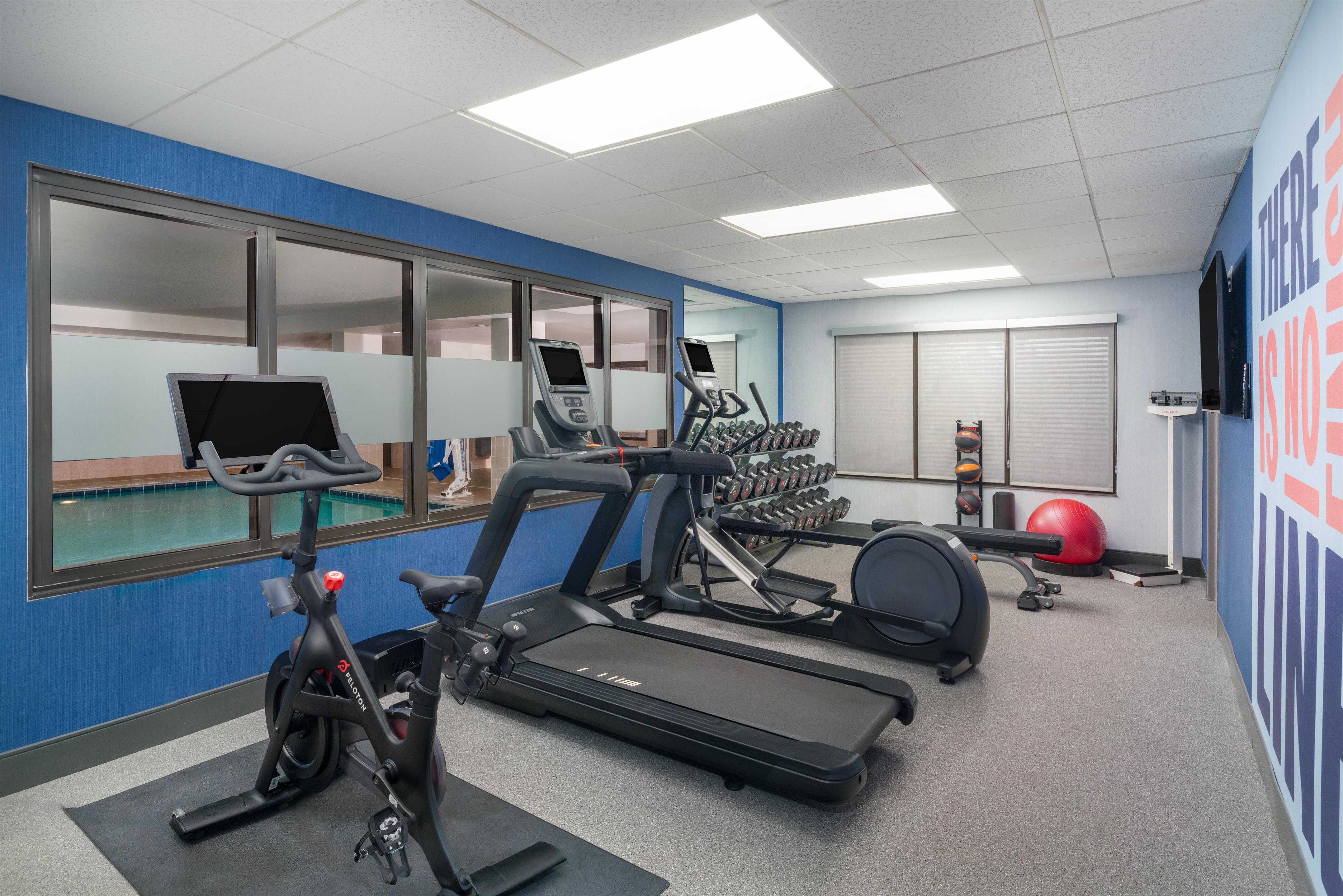 Health club fitness center gym | Hampton Inn Marietta