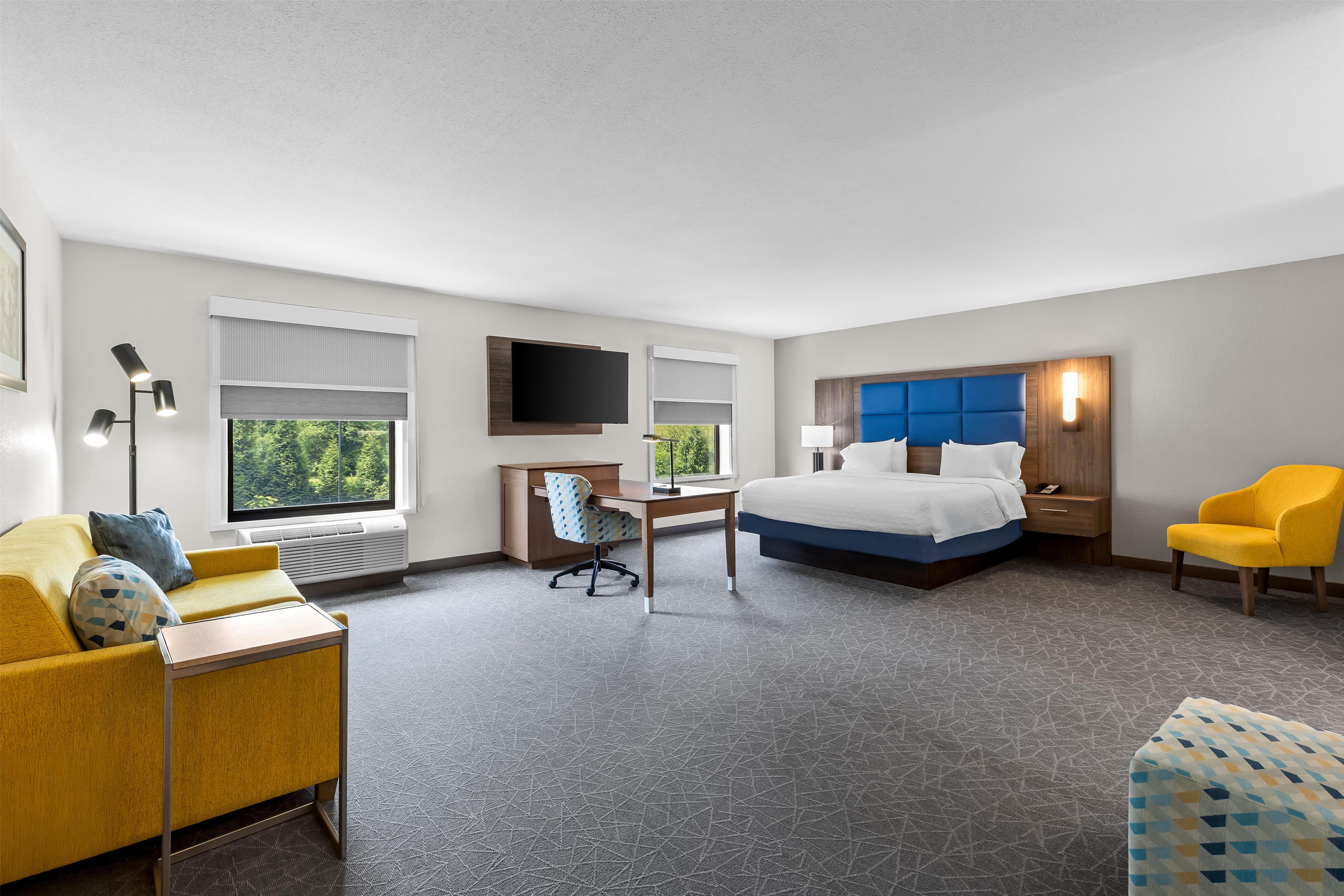 Guest room