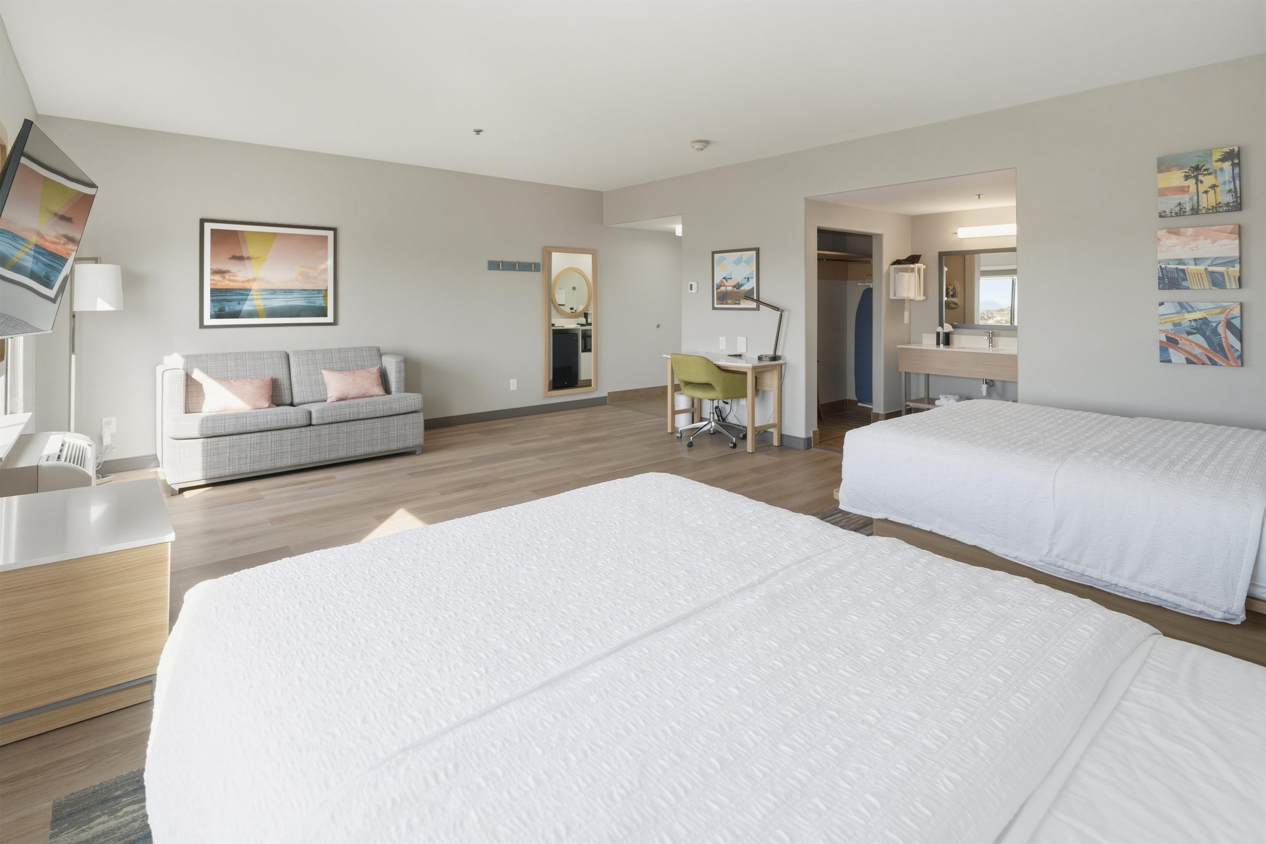 Guest room