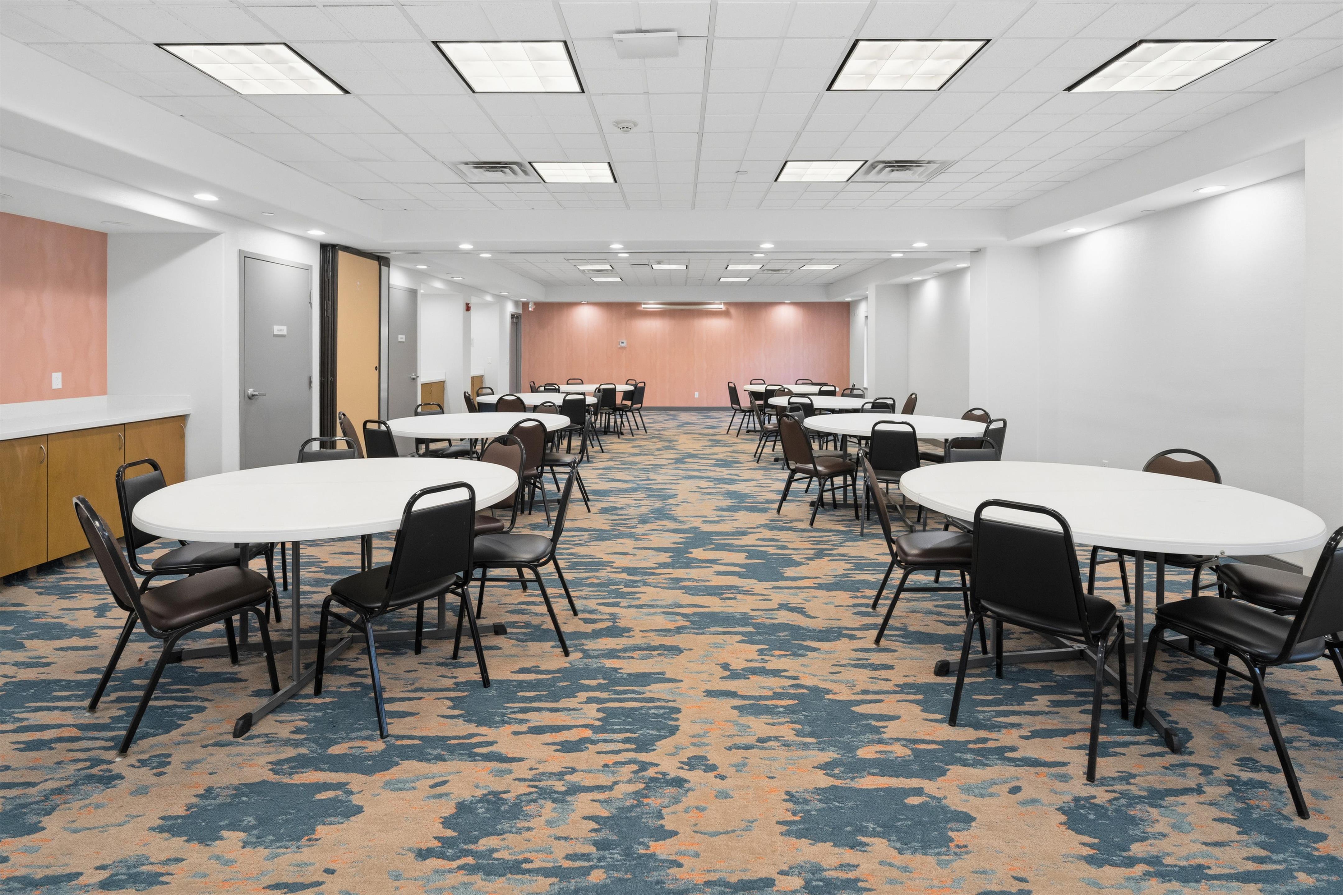 Meeting Room | Hampton Inn & Suites Pharr