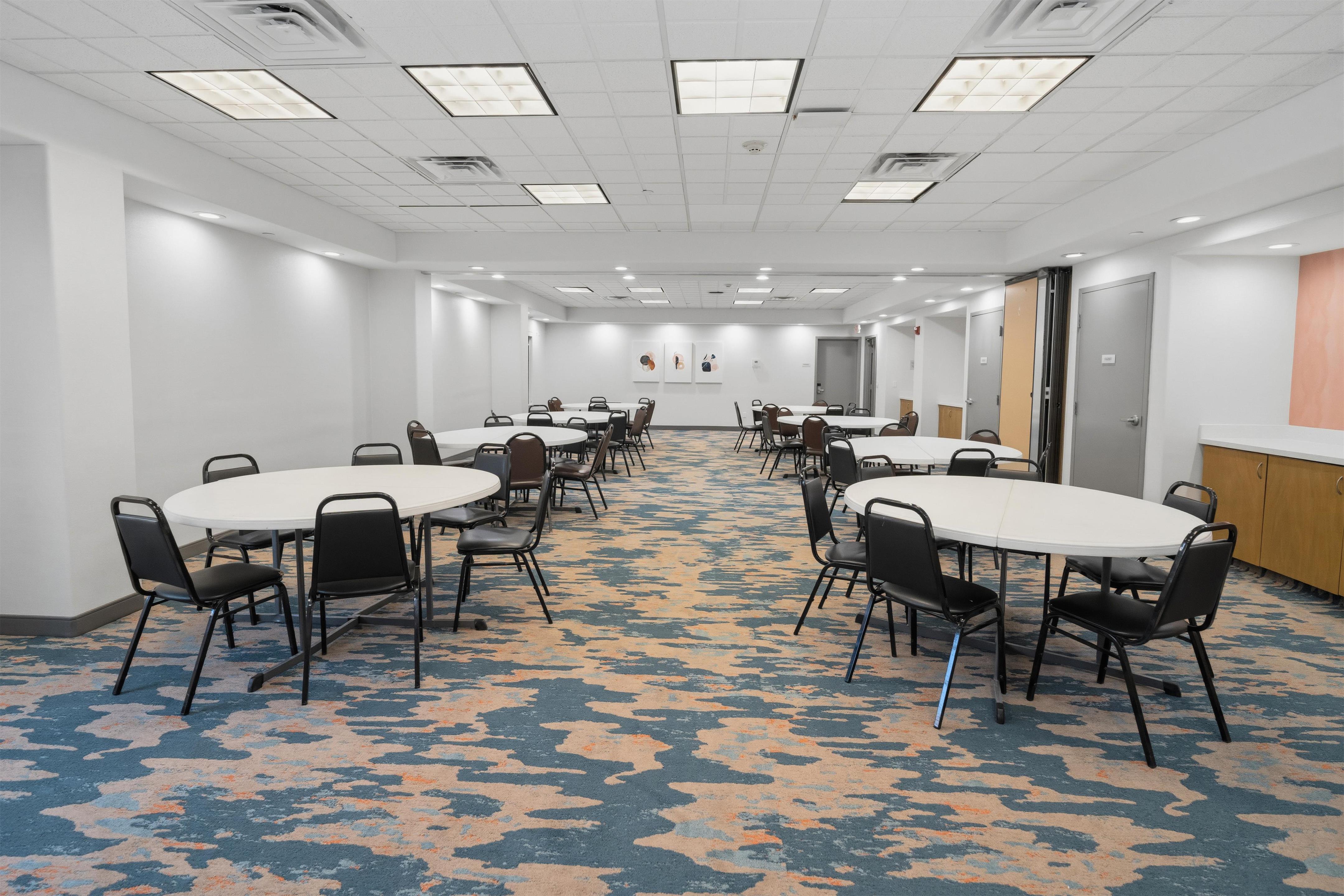 Meeting Room | Hampton Inn & Suites Pharr
