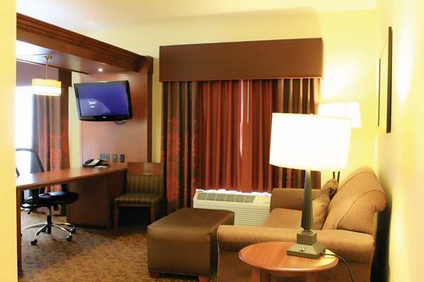  - Hampton Inn & Suites McAllen
