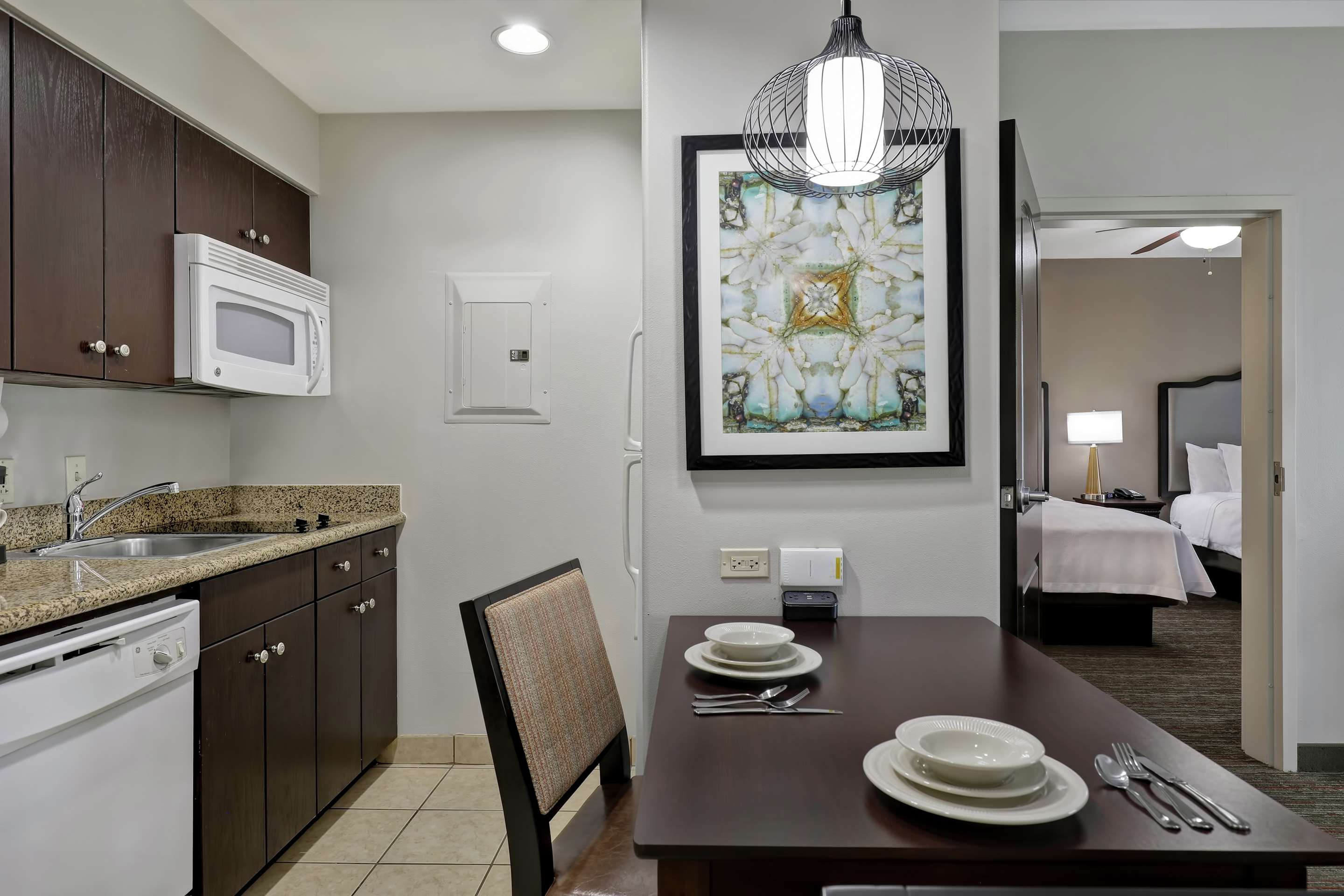 Guest room
