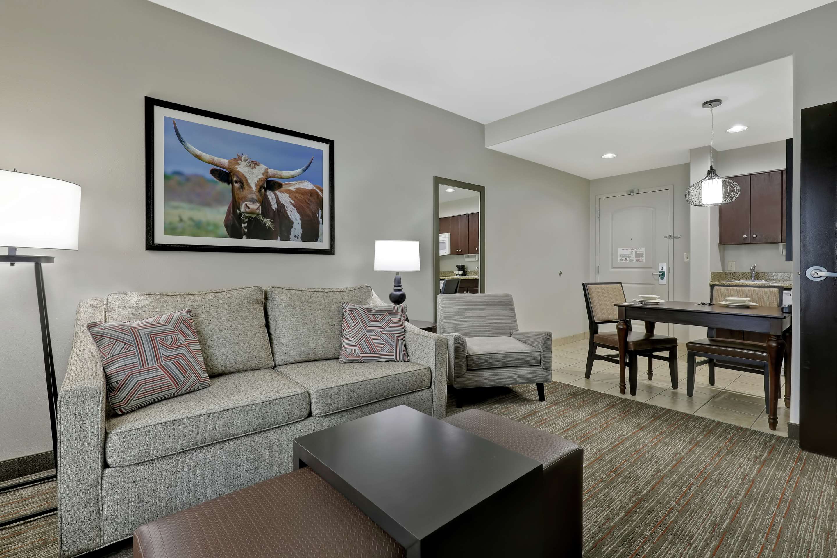 Guest room
