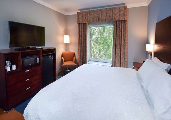  - Hampton Inn Alexander City