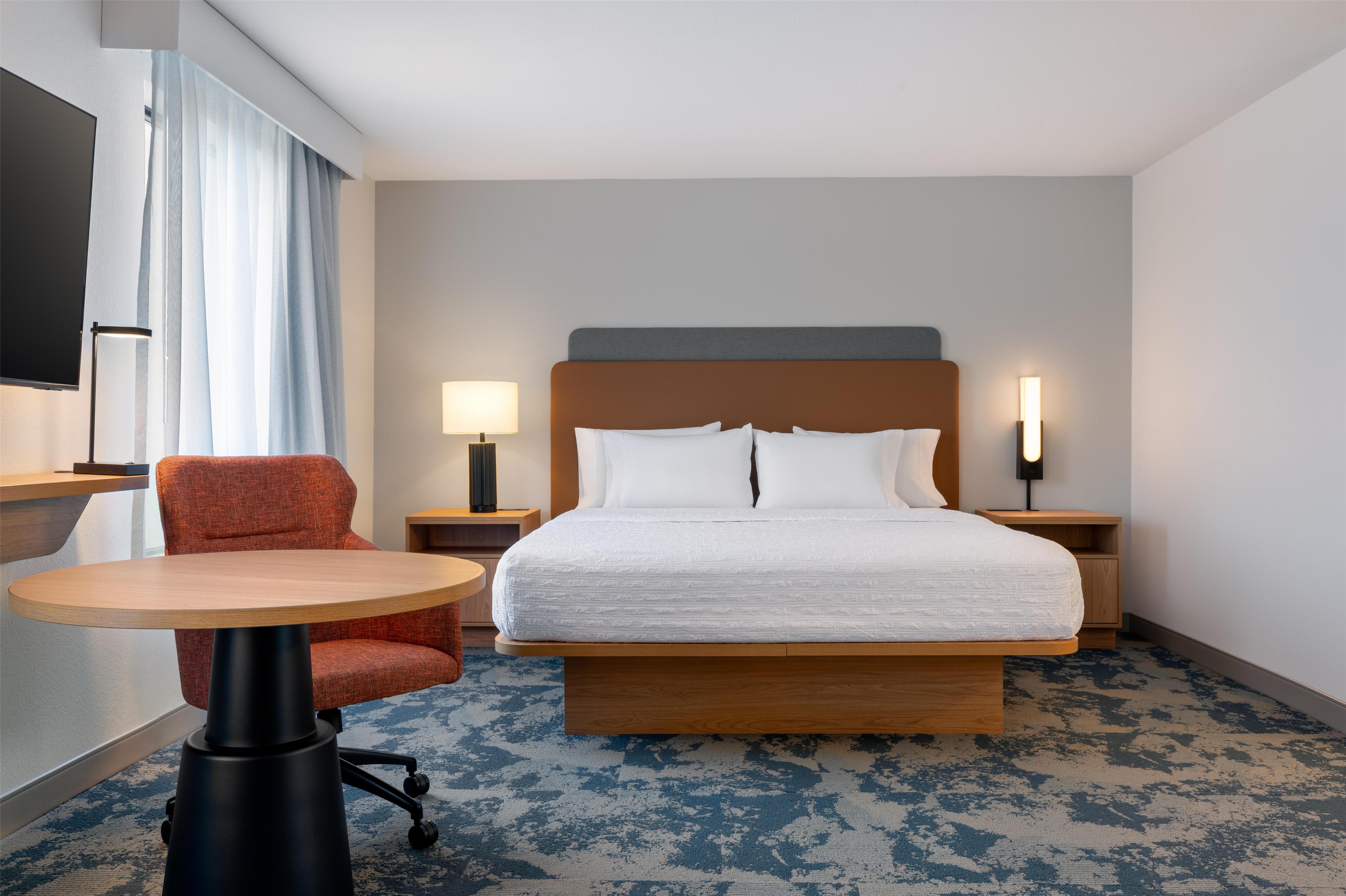 Guest room