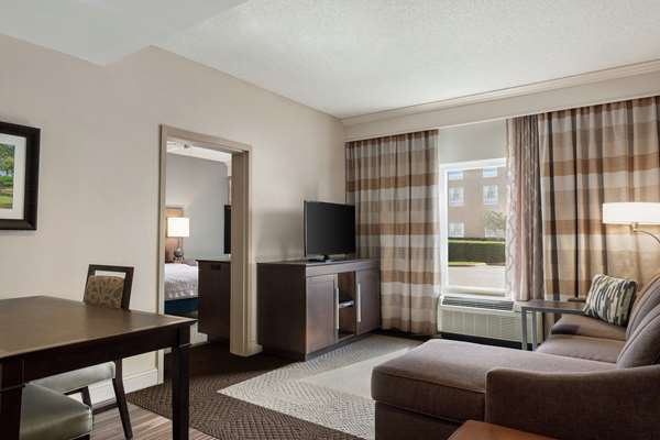  - Hampton Inn & Suites Eastchase Montgomery - I-85, Exit 9