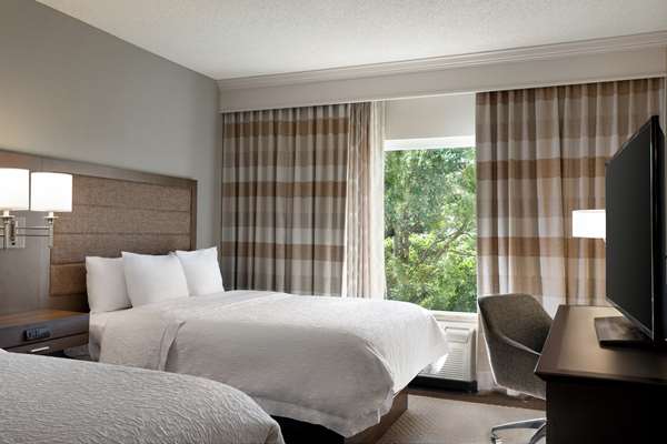  - Hampton Inn & Suites Eastchase Montgomery - I-85, Exit 9