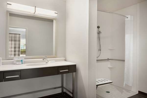  - Hampton Inn & Suites Eastchase Montgomery - I-85, Exit 9