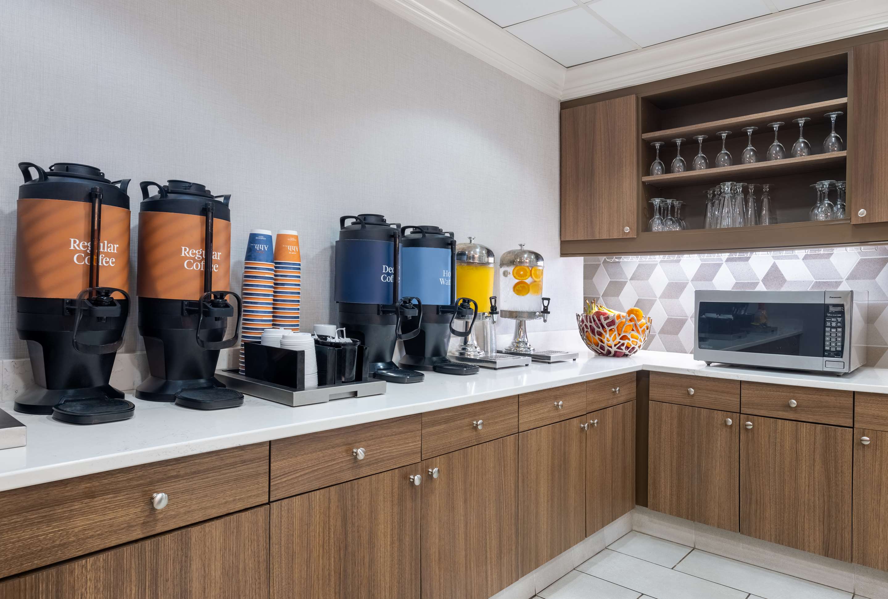 Breakfast Area | Homewood Suites by Hilton Montgomery