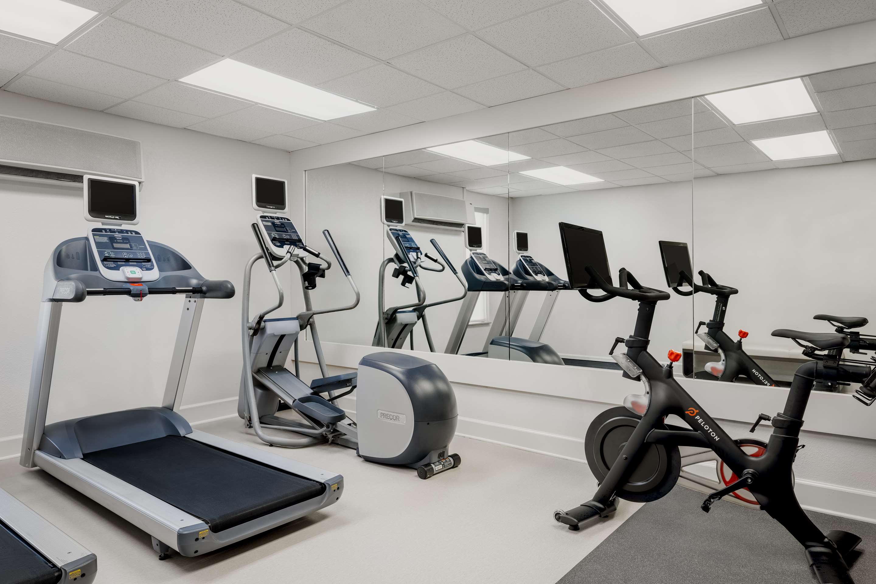 Health club fitness center gym | Homewood Suites by Hilton Montgomery