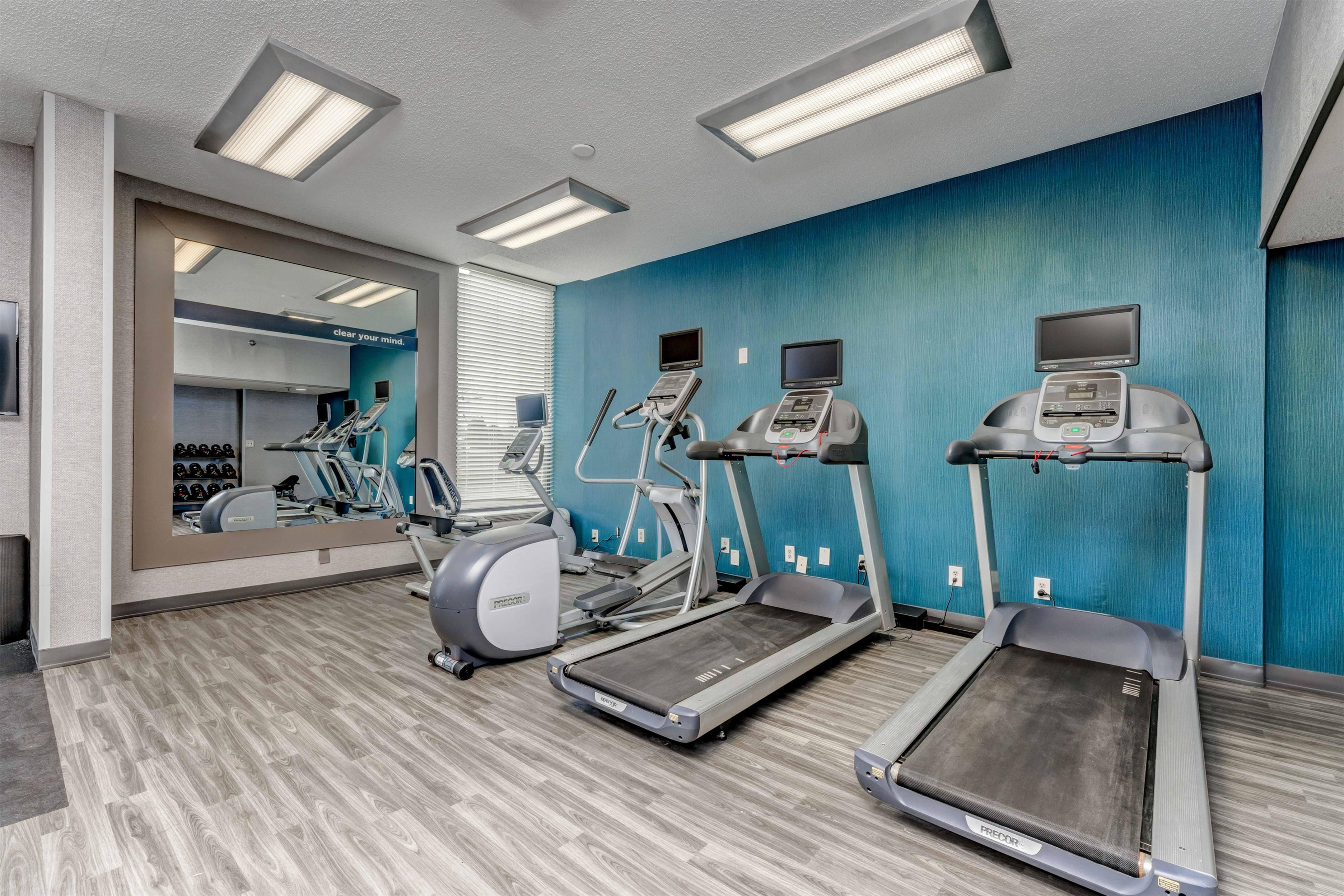 Health club fitness center gym | Hampton Inn Morgantown