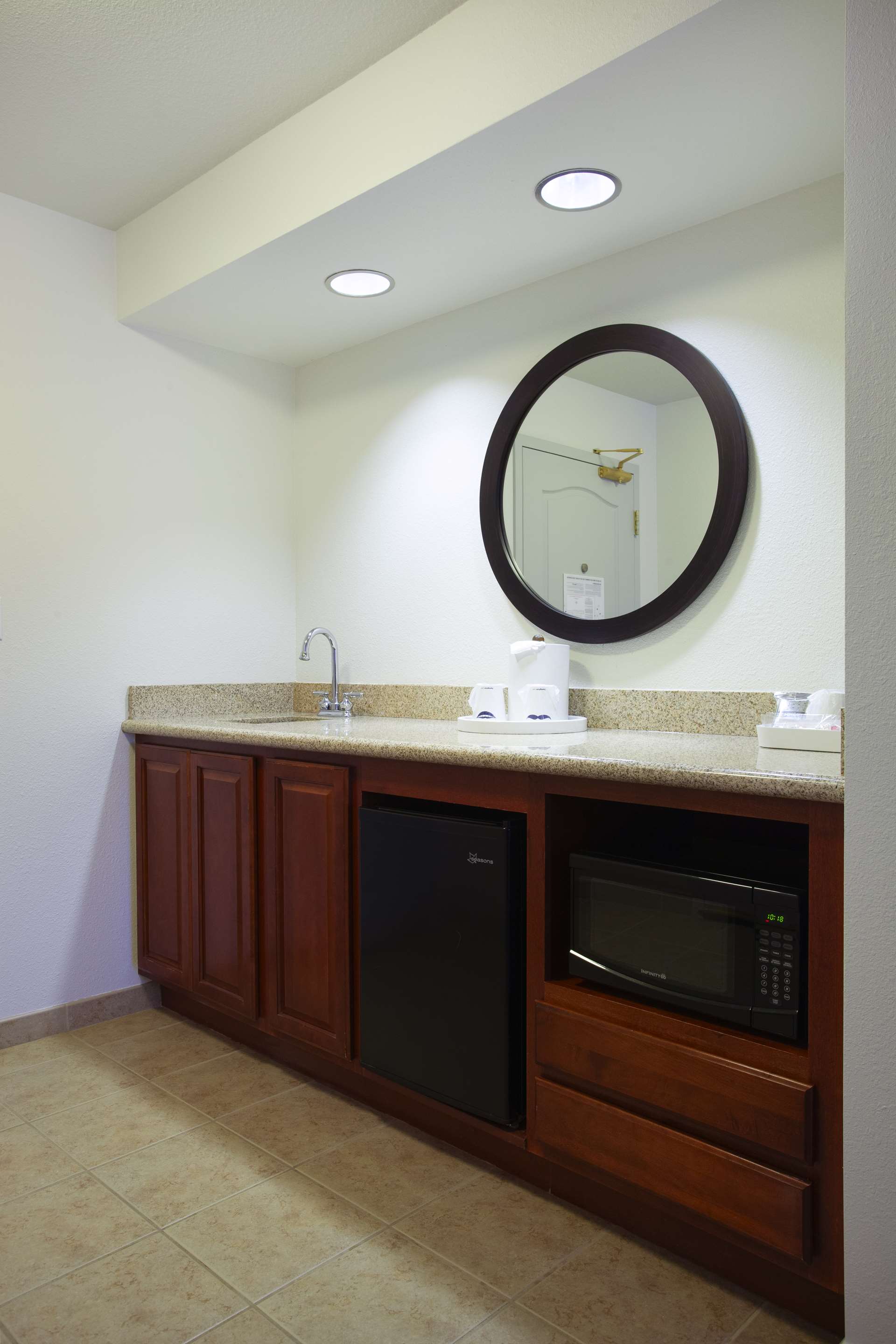 Guest room