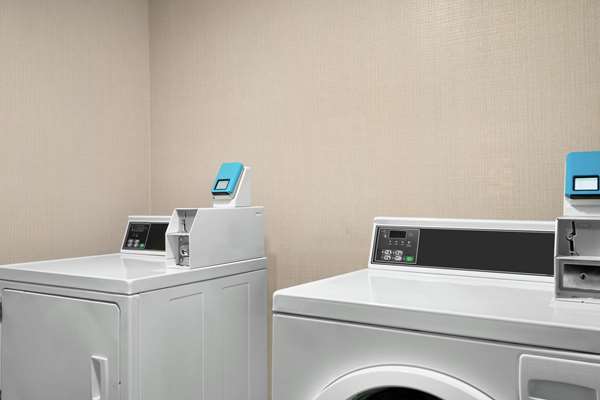  - Hampton Inn & Suites Exeter