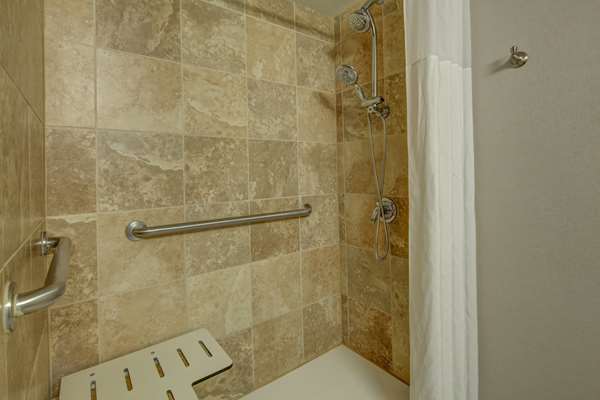  - Hampton Inn Coconut Grove