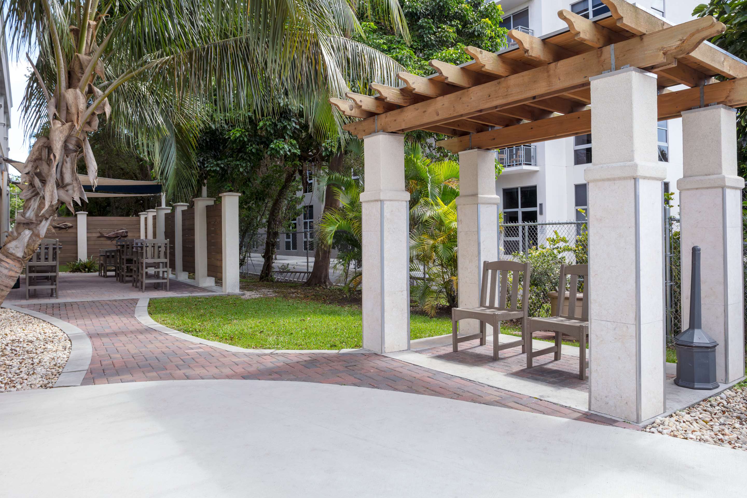 Exterior | Hampton Inn Miami Dadeland