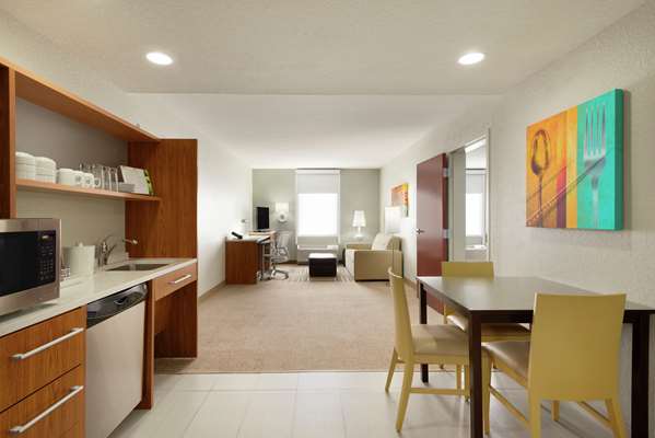 - Home2 Suites by Hilton Florida City - FL Turnpike, Exit 1