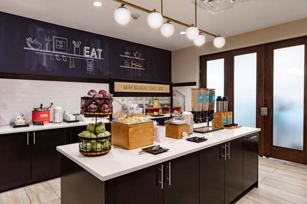 Amenities - Hampton Inn & Suites Airport South Miami