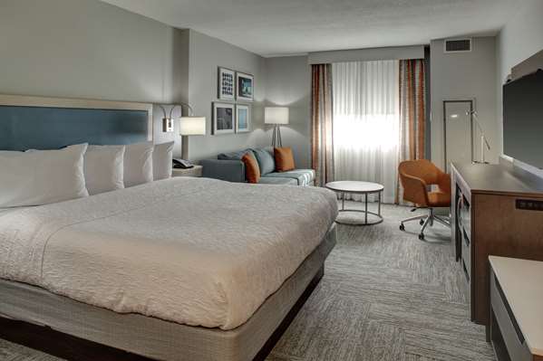  - Hampton Inn & Suites Airport South Miami