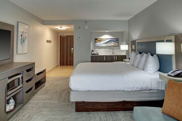  - Hampton Inn & Suites Airport South Miami