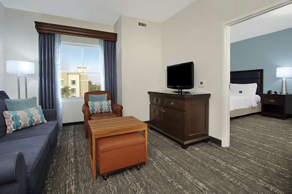  - Homewood Suites by Hilton Miami