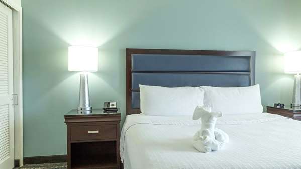  - Homewood Suites by Hilton Miami