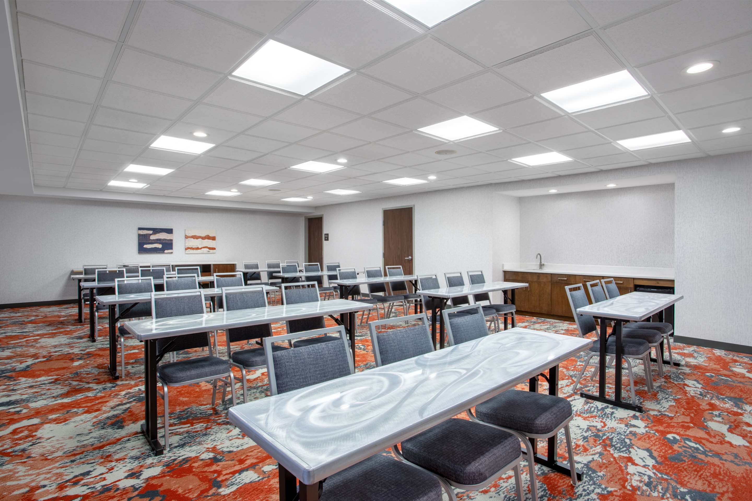 Meeting Room | Hampton Inn & Suites Muncie