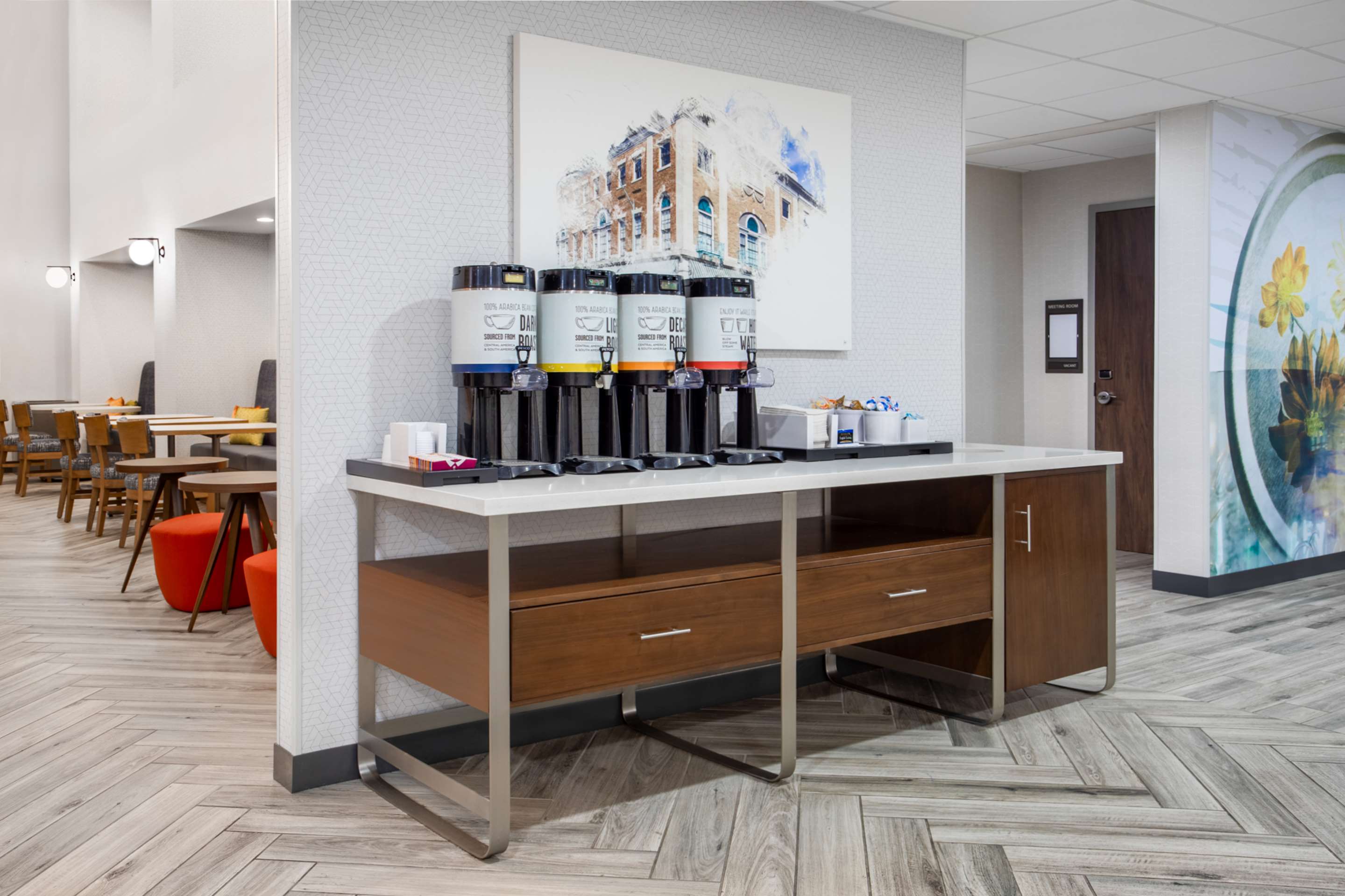 Lobby | Hampton Inn & Suites Muncie