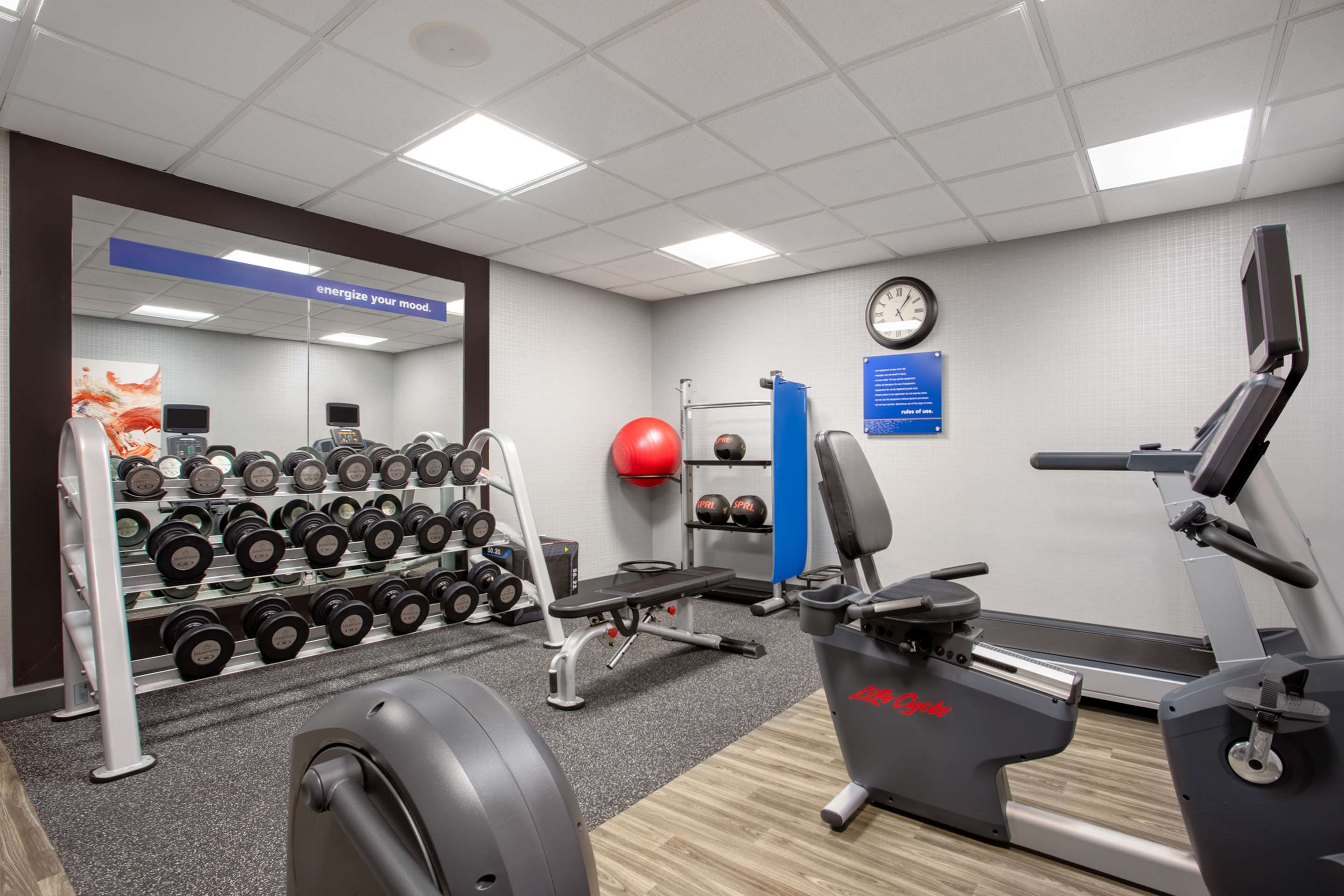 Health club fitness center gym | Hampton Inn & Suites Muncie