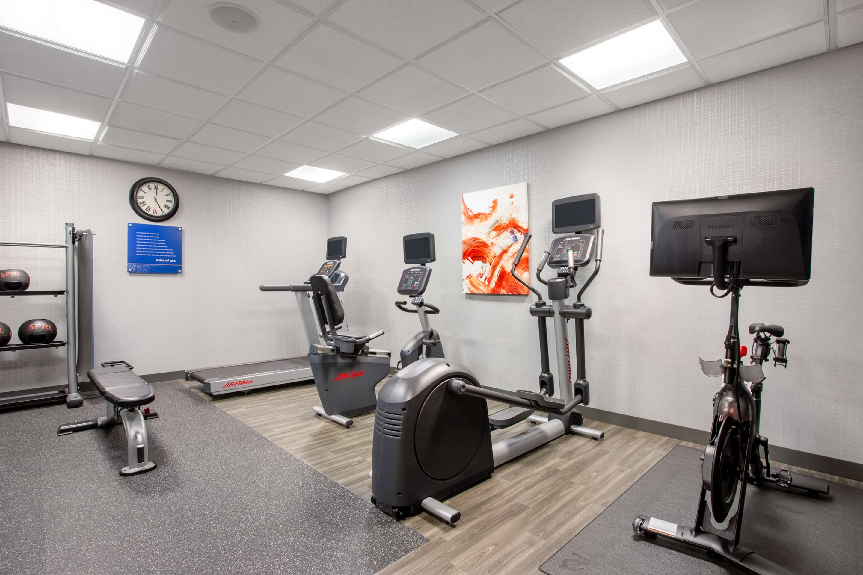 Health club fitness center gym | Hampton Inn & Suites Muncie