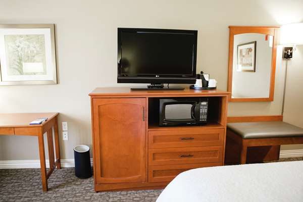  - Hampton Inn Mitchell