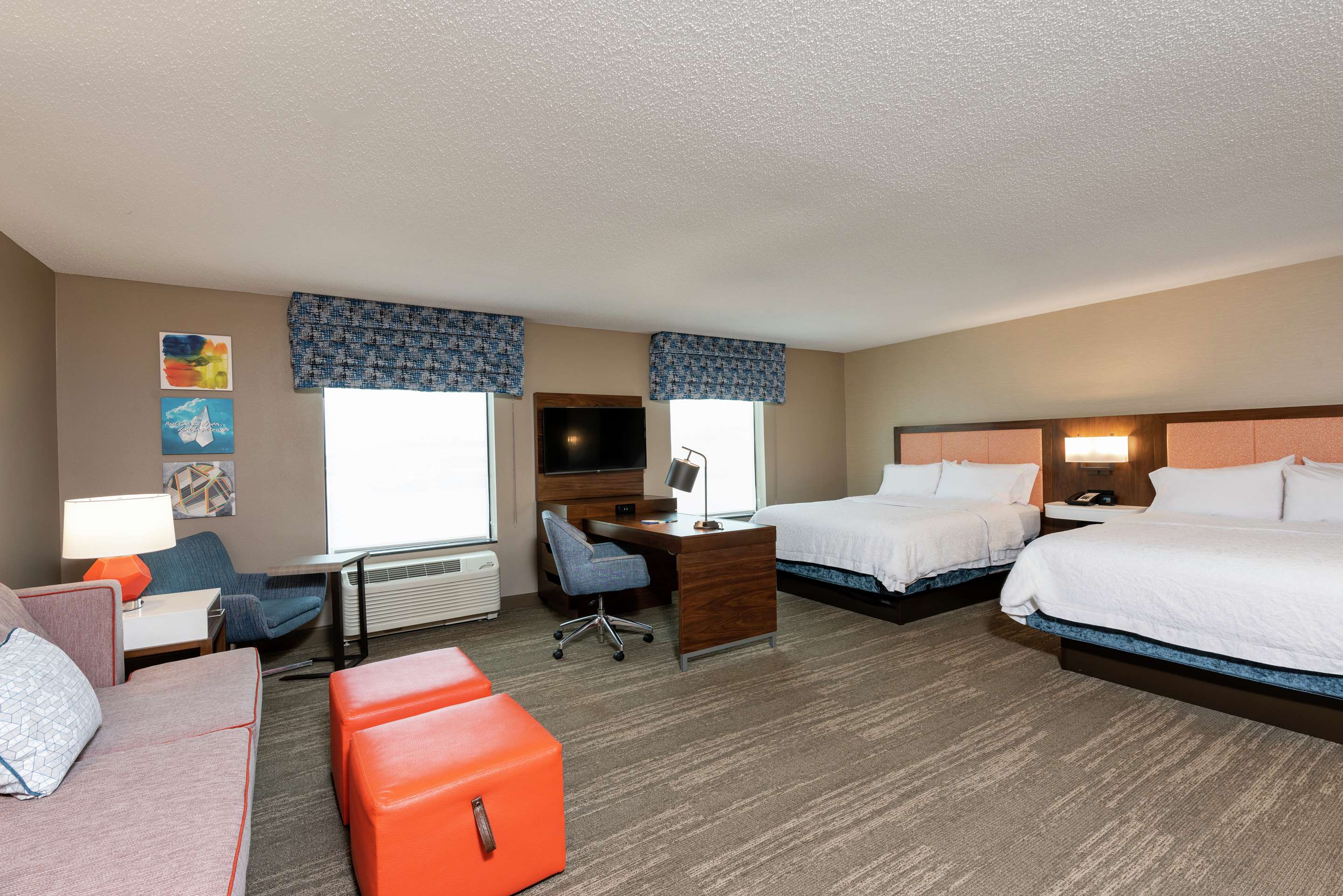 Guest room