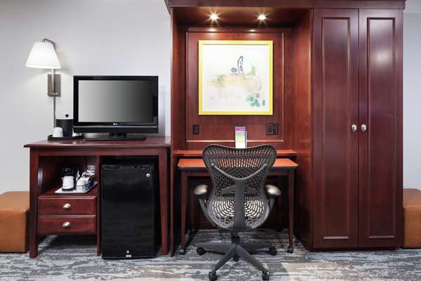  - Hampton Inn Liberty Kansas City - I-35, Exit 16