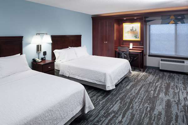  - Hampton Inn Liberty Kansas City - I-35, Exit 16