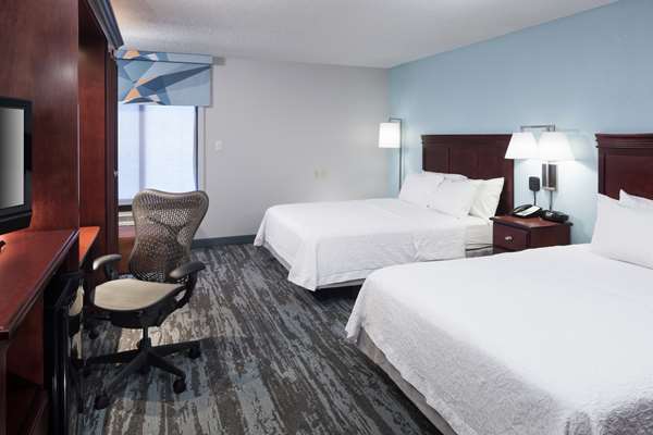  - Hampton Inn Liberty Kansas City - I-35, Exit 16