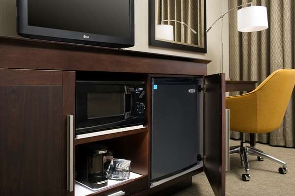  - Hampton Inn Kansas City - I-435, Exit 13