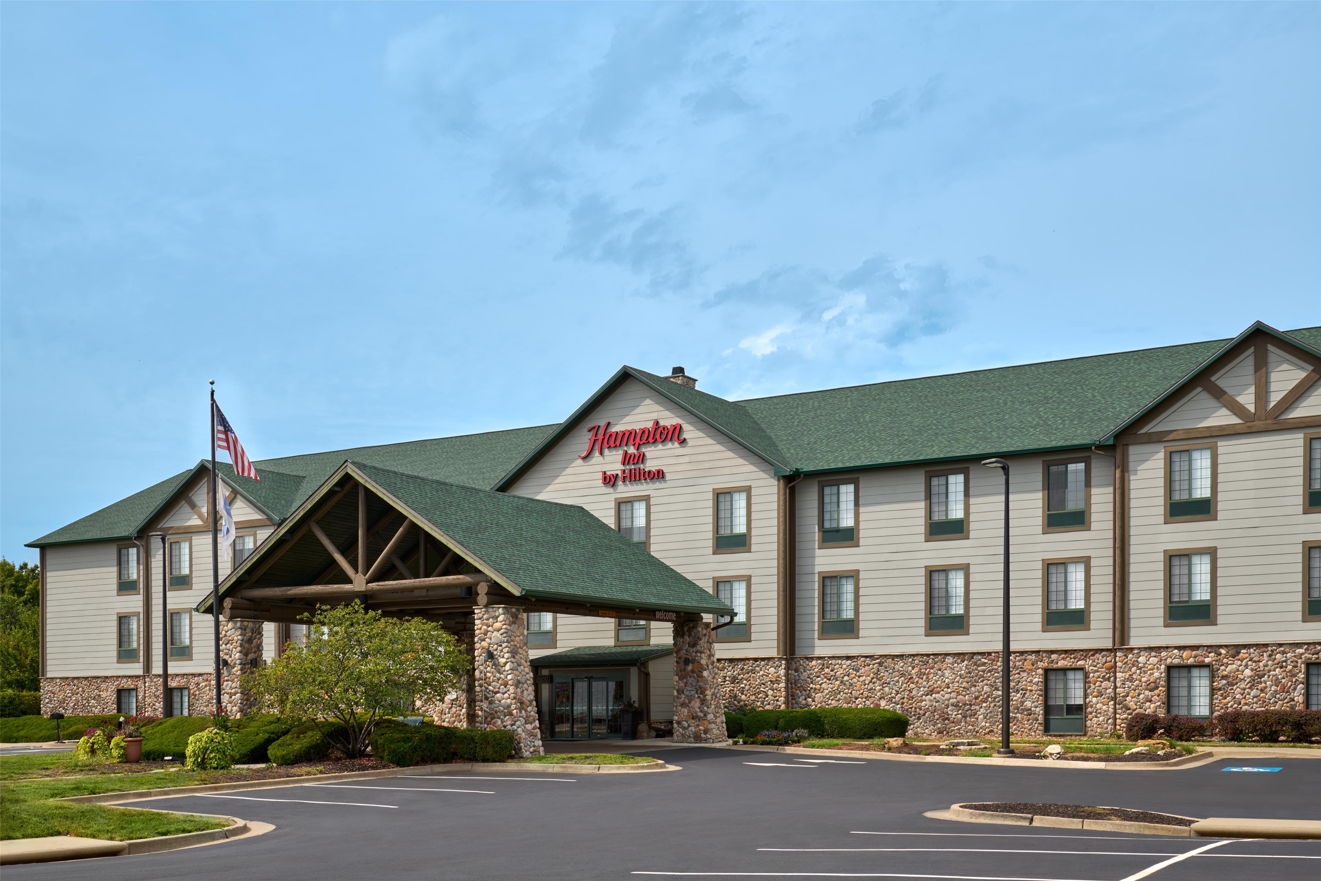 Exterior | Hampton Inn Kansas City The Legends
