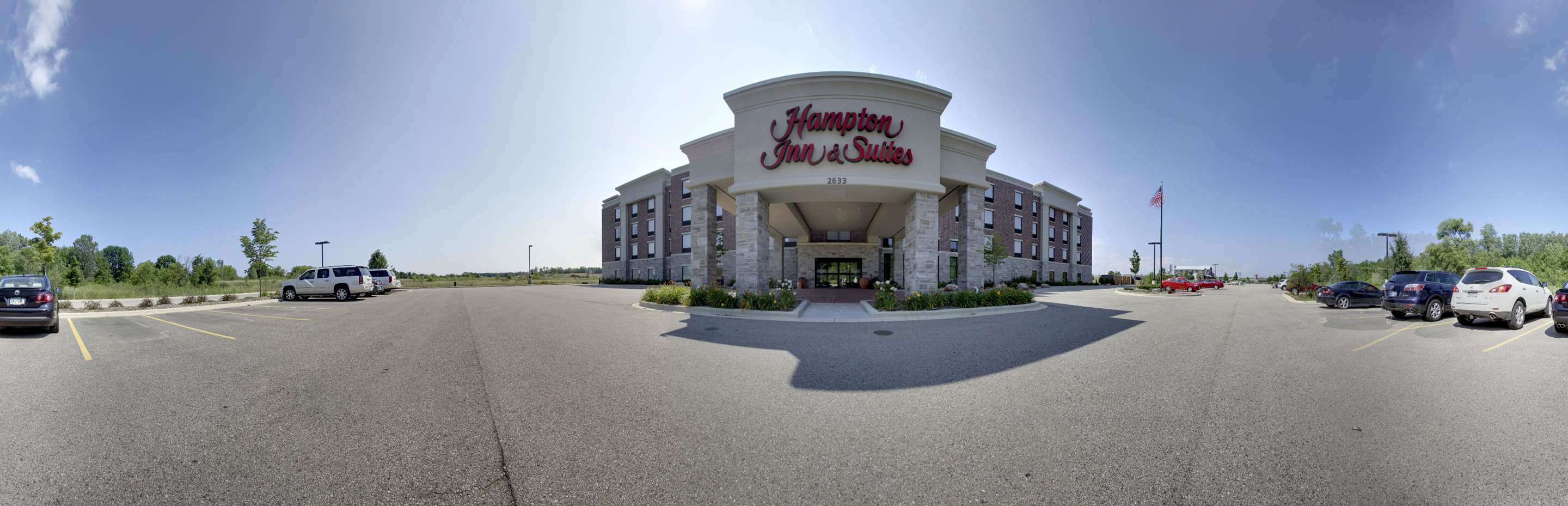 Exterior | Hampton Inn & Suites Grafton