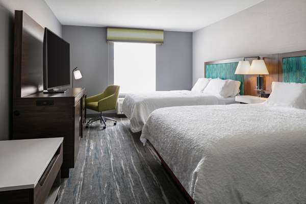  - Hampton Inn & Suites Grafton