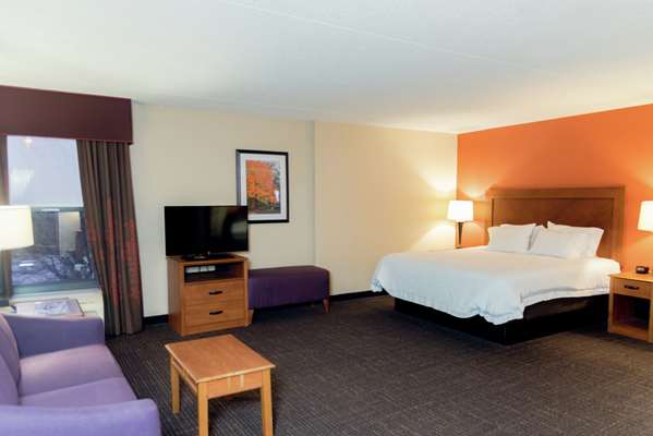  - Hampton Inn Muskegon