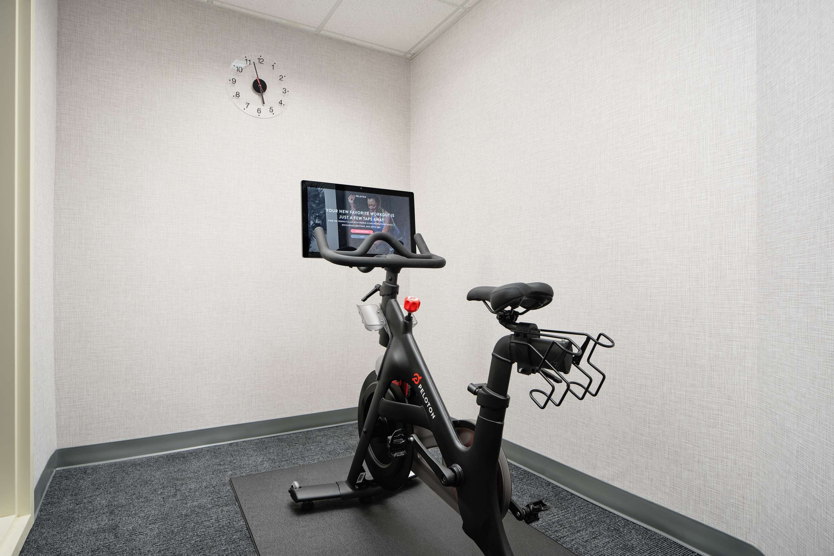Health club fitness center gym | Hampton Inn Melbourne-Viera