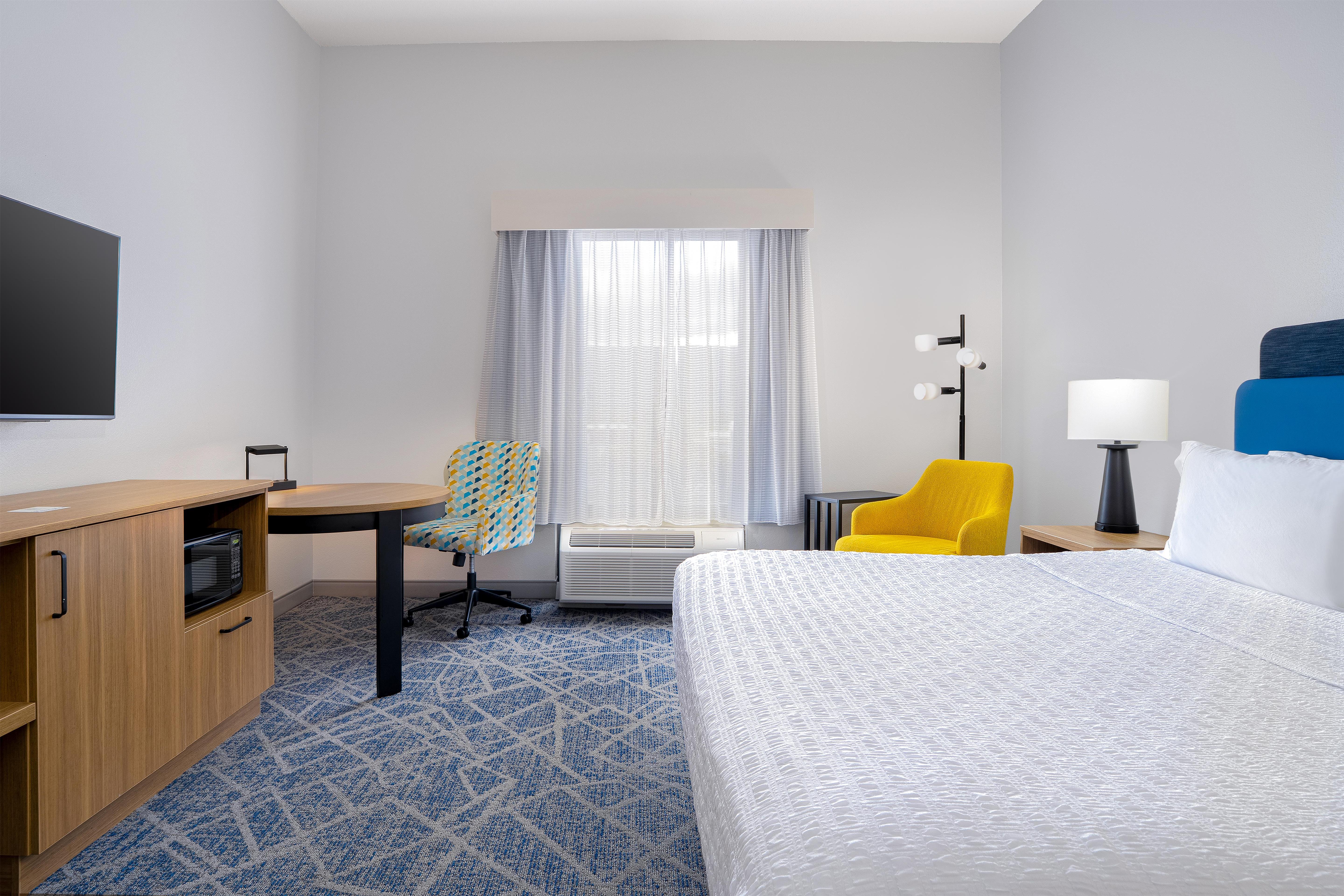 Hampton Inn & Suites by Hilton Lamar Room Type - 1 KNG ACC 3X3 SHOWER NS